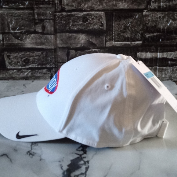 Nike Cap - Picture 3 of 5